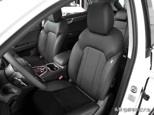 不输本田发动机的动力，2.7米轴距的自动挡SUV，东南DX7