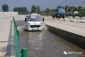 楚风电动汽车(恒天新楚风纯电动轻卡“湿身”以证安全｜卡车之友网)