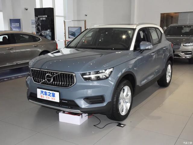 2.0T+8AT+四驱！20多万买豪华品牌SUV，你不心动？