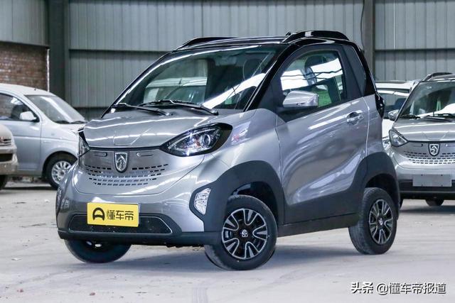 兄弟内斗还是高低配合？五菱宏光MINI EV对比宝骏E100