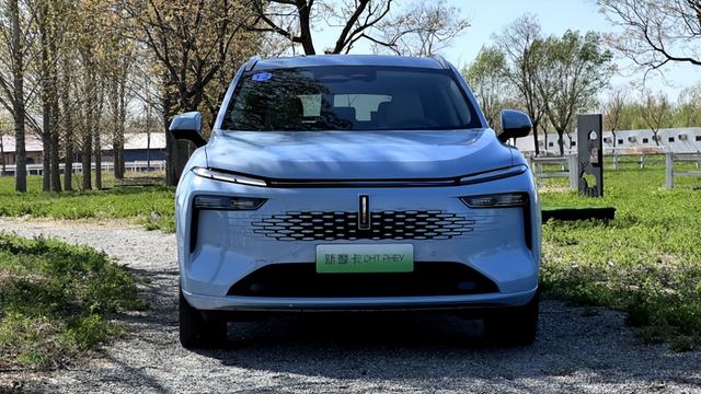 大五座混动SUV新旗舰？试驾体验魏牌新摩卡DHT-PHEV