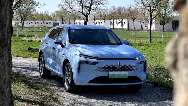 大五座混动SUV新旗舰？试驾体验魏牌新摩卡DHT-PHEV