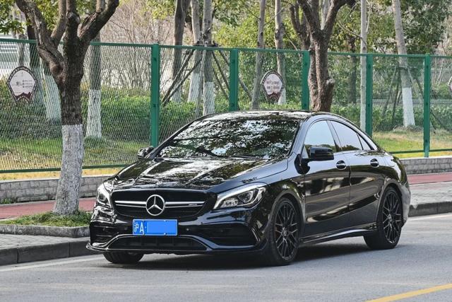 预算40万换跑车，因颜相遇，为缘相拥——二手奔驰CLA 45 AMG